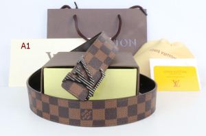 大人気ブランド 人気デザインで欲しい ルイ ヴィトン LOUIS VUITTON ベルト 多色可選 超激安価格