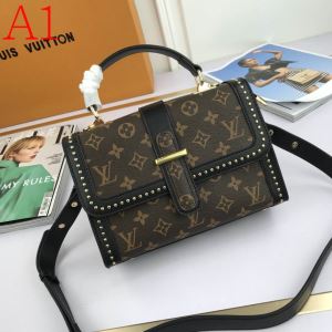 普段使いにも最適なアイテム 多色可選 レディースバッグ 人気の高いブランド ルイ ヴィトン LOUIS VUITTON