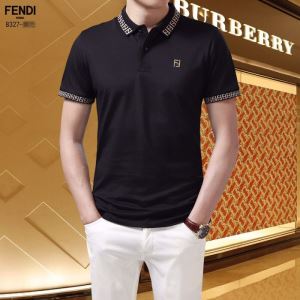2色可選 フェンディおしゃれ刷新に役立つ FENDI オススメのアイテムを見逃すな 半袖Tシャツ