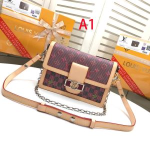 ルイ ヴィトン LOUIS VUITTON 春夏のトレンドアイテム レディースバッグ 大人の可愛さを引き立て 2色選択可 大人可愛いスタイル