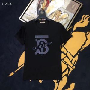 半袖Tシャツ　飽きもこないデザイン2色可選　バーバリー BURBERRY　差をつけたい人にもおすすめ