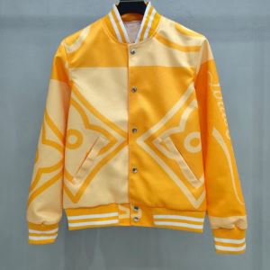 LOUIS VUITTON ルイ ヴィトン 価値大の2020SS秋冬アイテム ブルゾンもちろん相性抜群