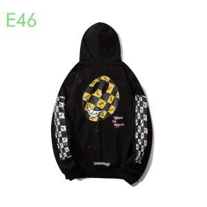 普段のファッション パーカー クロムハーツ CHROME HEARTS 大人気のブランドの新作