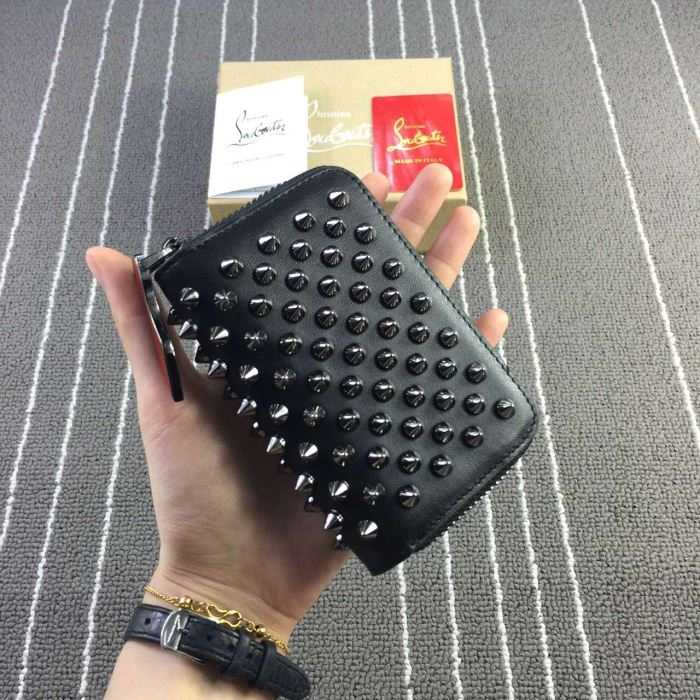 高級感溢れるデザイン 2020秋冬 クリスチャンルブタンChristian Louboutin ミニ財布