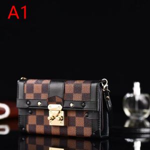 注目の秋ファッション一番 多色可選 ルイ ヴィトン LOUIS VUITTON ケータイケース 202020秋冬取り入れやすい