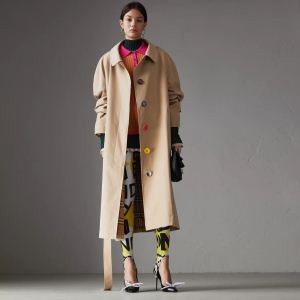 BURBERRY ロングコート新商品☆完売必至 バーバリー2020SS 最新先取りおしゃれなロゴ入り