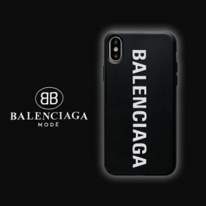 更にトレンドが急上昇中 4色可選 BALENCIAGA バレンシアガ ケータイケース 20202020秋冬のファッション