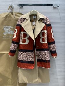 毎日はちょっとイイ秋冬新品 バーバリー BURBERRY 2020秋冬流行ファション パーカー ファッショントレンドを早速チェック