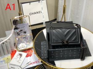 爽やかな雰囲気に仕上げる 3色選択可 シャネル CHANEL 2020春夏は人気定番 レディースバッグ 目を引く春夏トップス
