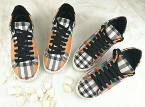 高品質な 2020春夏新作 スニーカー、靴 バーバリー BURBERRY 2色可選