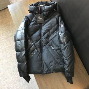 在庫を確保モンクレール 大人っぽく知的なMONCLER ダウンジャケット メンズ 絶妙な新商品