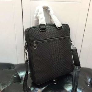 素敵なスタイルで夏の定番 春夏の流行り2020新品 ボッテガ ヴェネタ BOTTEGA VENETA ビジネスバッグ