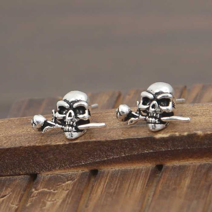 2020 肌触りの気持ちい〜 クロムハーツ CHROME HEARTS シルバー925 ピアス