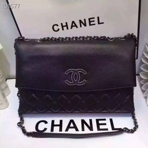 ショルダーバッグ 上品でベーシック シャネル CHANEL 2色可選 今季爆発的な人気