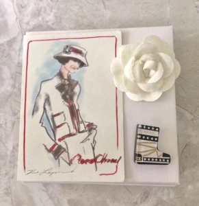 ブローチ シャネル CHANEL 特に夏は人気アイテム 大人カジュアル夏ファッション2020