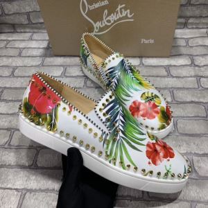 普段使いにも最適なアイテム ランニングシューズ 人気の高いブランド クリスチャンルブタン Christian Louboutin