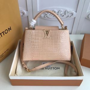 知的な雰囲気夏着物 ルイ ヴィトン LOUIS VUITTON 主張性もカジュアルさ 2色選択可 2020春夏トレンドアイテム レディースバッグ