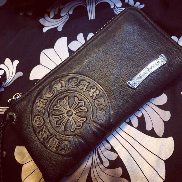 海外セレブ定番愛用 2020春夏 クロムハーツ CHROME HEARTS 財布
