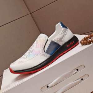 2020秋、イチオシ上品 プラダ新作アイテムが今年流 PRADA 今シーズン注目...