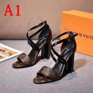 サンダル 2色可選 2020SSのトレンド商品 人気ストリートブランド新品 ルイ ヴィトン LOUIS VUITTON