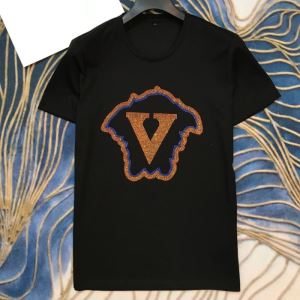 多色可選 やはり人気ブランド 半袖Tシャツ ファッションに取り入れよう ヴェルサーチ VERSACE ランキング1位