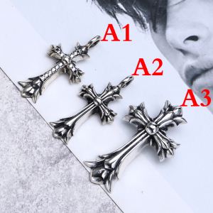 クロムハーツ CHROME HEARTS カジュアルさ ペンダントトップ 今年もトレンド 3色可選 サラサラの着心地