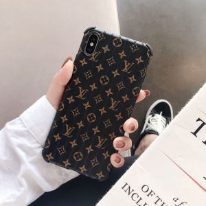 ケータイケース 20202020秋冬のファッション 今年らしい新しい人気色 ルイ ヴィトン LOUIS VUITTON