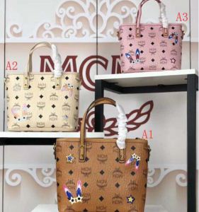 ファッショニスタ愛用 3色可選 エムシーエム コピー MCM トートバッグ 稀少...