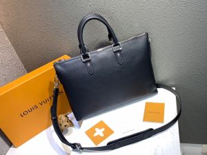 人気は今季も健在 ルイ ヴィトン LOUIS VUITTON ショルダーバッグ 本当に嬉しいアイテム