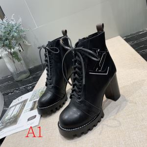 多色可選 レザーブーツ 秋冬コーデと相性がいい ルイ ヴィトンおしゃれなファッションコーデ LOUIS VUITTON 2020トレンド秋冬おすすめ安い