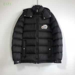 速報2020年秋ファッショントレンド MONCLER ダウンジャケット メンズ 今年っぽい雰囲気をまとえる モンクレール 2色可選