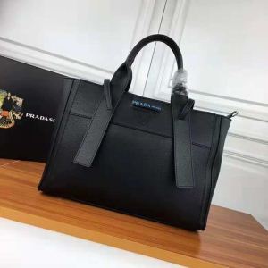 人気急上昇中 PRADA プラダ ハンドバッグ 3色可選 秋冬超人気の最新作 海外先行発売