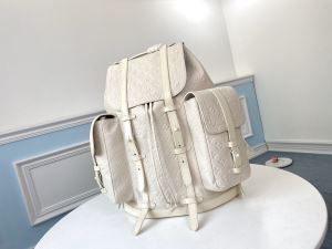 20新作です ルイ ヴィトン LOUIS VUITTON ストリート系に大人気 リュック デザインお洒落