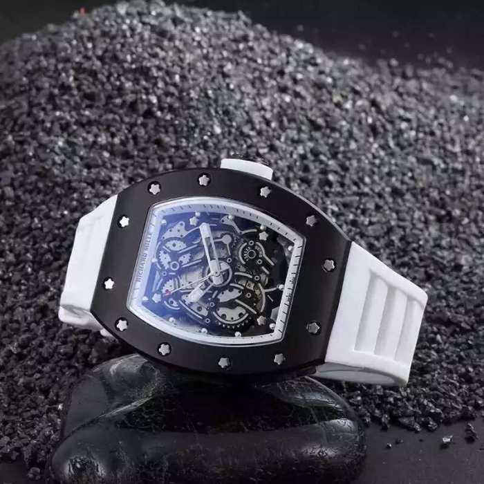 大人気☆NEW 2020 RICHARD MILLE リシャールミル 透かし彫りムーブメント 男性用腕時計 2色可選