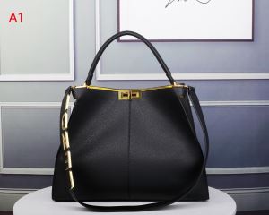 フェンディ FENDI 優雅で都会的な装いに仕上げ レディースバッグ 2020年の春夏に着たい 多色選択可 夏っぽさ新作アイテム