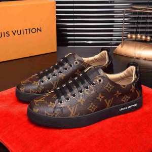 ランニングシューズ おしゃれでおすすめ今季トレンド ルイ ヴィトン LOUIS VUITTON 2020トレンドファッション新品