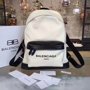 Balenciagaバレンシアガバッグ新作レディース通勤通学バックパックコピー便利なアイテム