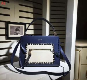 上品な輝きを放つ形 フェンディ FENDI 手持ちショルダー掛け 2020新作 多色可選