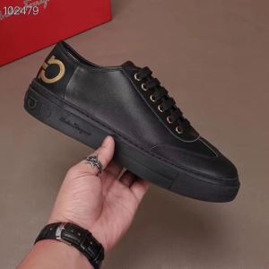 サルヴァトーレフェラガモ是非ともオススメしたい FERRAGAMO ローファー ...