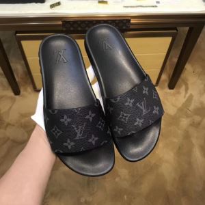 ファッションスタッズ 2020夏の定番新品到来 2色可選 ルイ ヴィトン LOUIS VUITTONサンダル 稀少入手困難