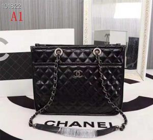 おすすめデザイン シャネル CHANEL2020人気の主流アイテム 2色可選 ミニバッグ 話題の新作到着