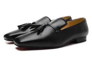 ビジネスシューズ 2020秋春 Christian Louboutinクリスチャンルブタン 着用