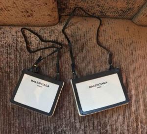 斜め掛けバッグ 2020春夏新作大人の個性を。 バレンシアガ BALENCIAGA 4色可選