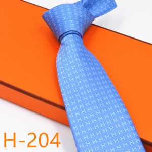 HERMES ネクタイ 2020秋断然ブランド推し エルメス絶対おさえるべきカラ...
