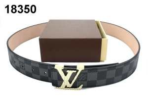 大人のおしゃれに 2020 LOUIS VUITTON ルイ ヴィトン ベルト