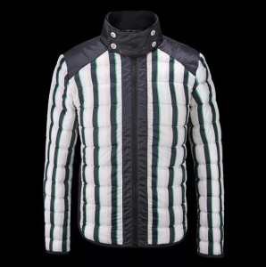 2020秋冬 MONCLER モンクレール 入手困難 ダウンジャケット 防風効果いい