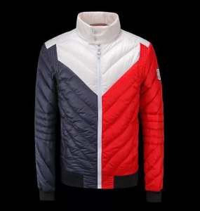 人気が爆発 2020秋冬 MONCLER モンクレール ダウンジャケット 保温効果は抜群