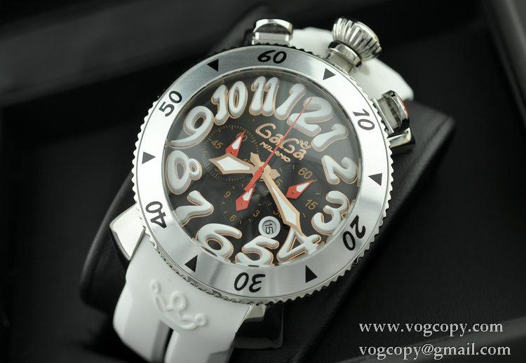 ガガミラノ腕時計 日本製クオーツ GaGaMILANO 6針クロノグラフ ラバー