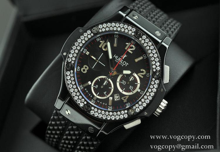 スイスムーブメンノ7750 Hublot ウブロ メンズ腕時計 自動巻き 6針 ダイヤベゼル セラミック 445MM ラバー BALCK