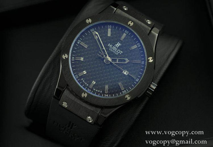 Hublotウブロ メンズ腕時計 自動巻き 3針クロノグラフ 日付表示 ラバー BLACK